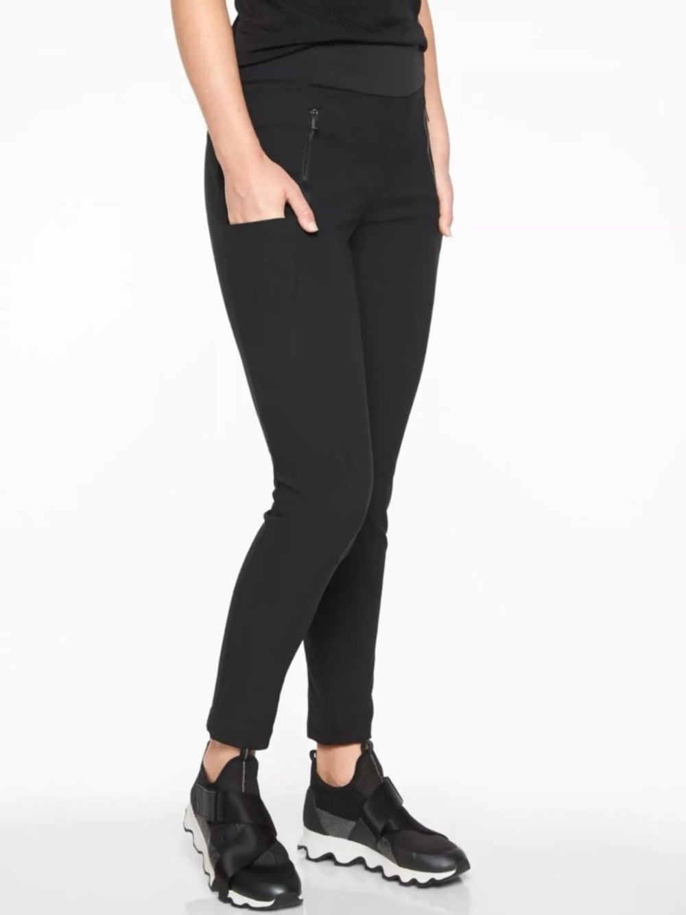 Athleta Black Highline Hybrid Hike Pant Size 4 NWD